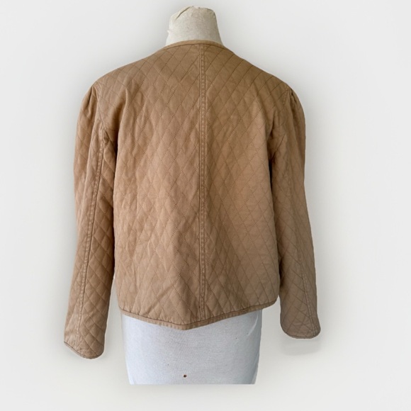 NWT Ophelia Roe Tan Quilted Cropped Cotton Jacket Sz 1X Fits L Snap Front - Picture 3 of 5